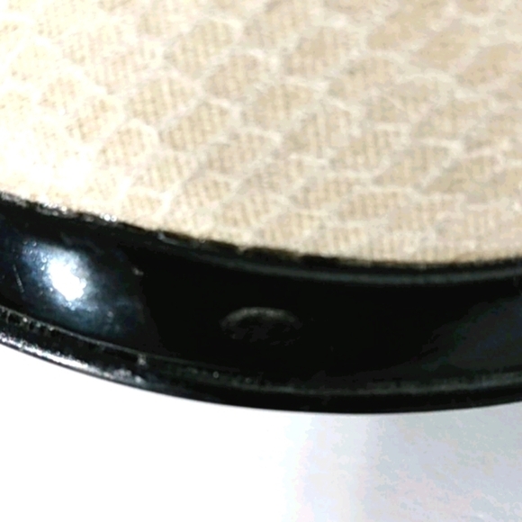 Elegant Black and Cream Women's Slingback Heels - Picture 12 of 15